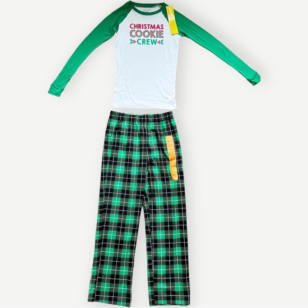 Nap Chat Kids Long Sleeve Matching Christmas Pajama Set. PJs. Youth Large.